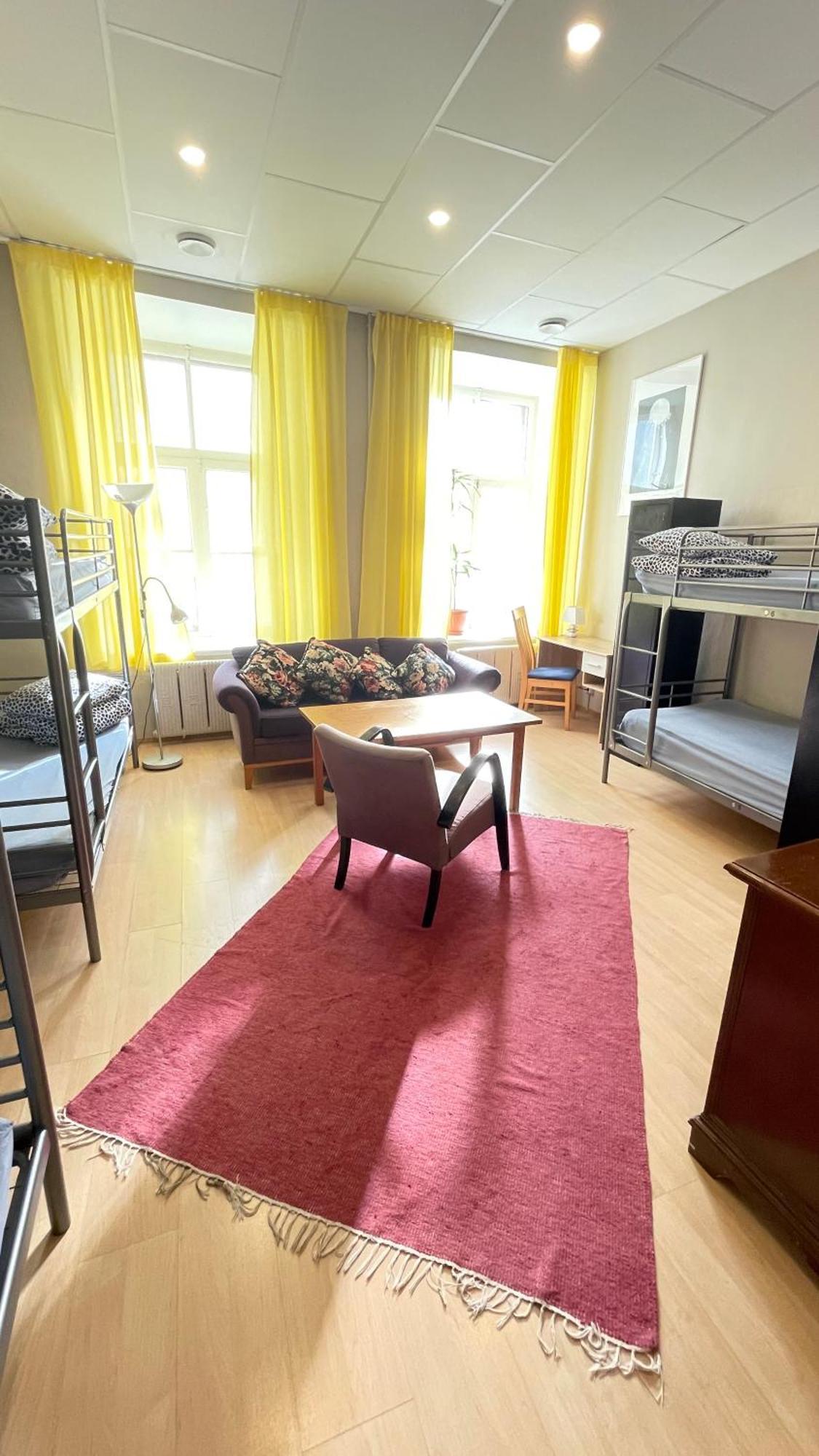 Reval Hostel Extérieur photo